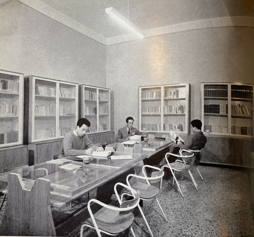 Biblioteca del Centro Culturale di Roma
