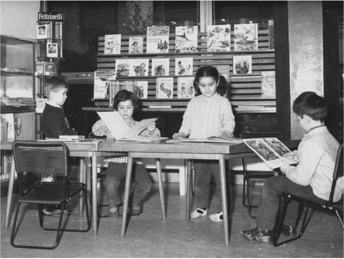 La saletta per i bambini e ragazzi presso la biblioteca aziendale Olivetti